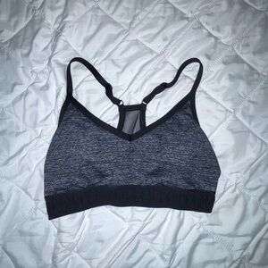 PINK VICTORIA SECRET SPORTS BRA WORN PRELOVED  SPORTY SPORTS
